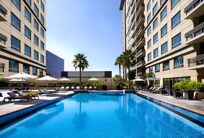 Swissotel Waterfront Residences