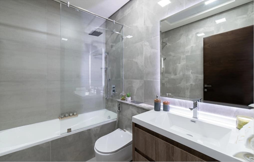 ce114821-25e7-4e6e-a243-7e8aa954637e